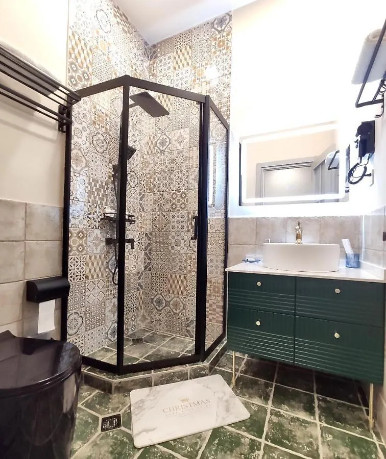 Qin Boutique Hotel 第比利斯
