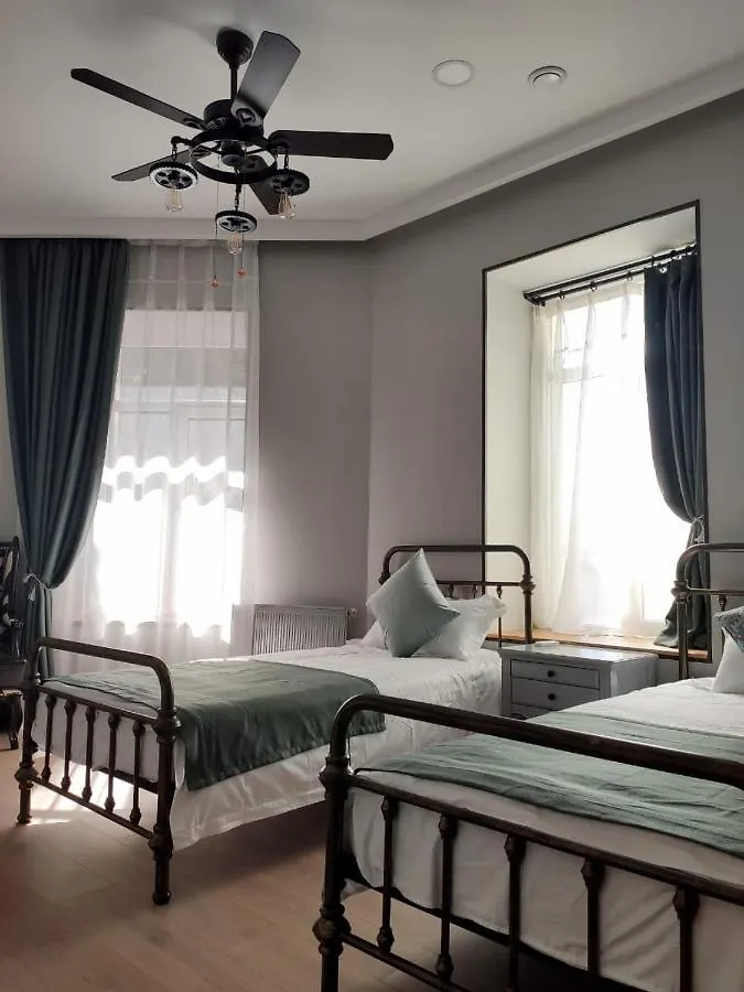 Qin Boutique Hotel 第比利斯